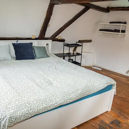 Stylish 2br &1lr Apt, Prime Belgian Location Apartamento Gante
