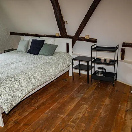 Stylish 2br &1lr Apt, Prime Belgian Location * ヘント