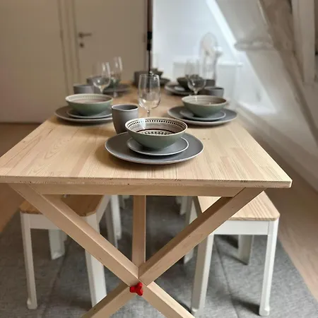 Stylish 2br &1lr Apt, Prime Belgian Location * ヘント