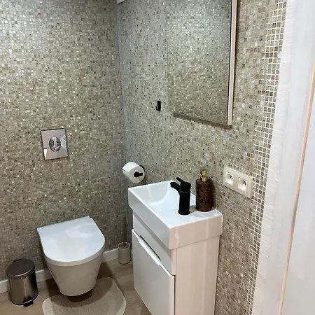 アパート Stylish 2br &1lr Apt, Prime Belgian Location ヘント