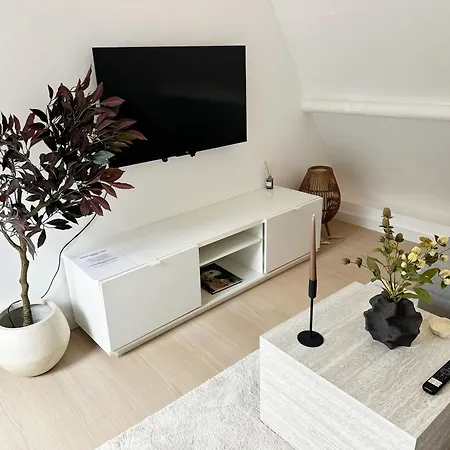 アパート Stylish 2br &1lr Apt, Prime Belgian Location ヘント