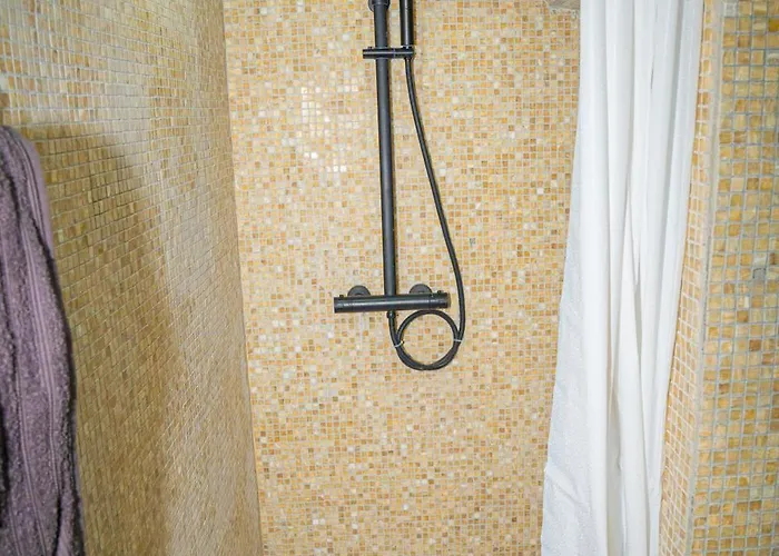 Apartment Stylish 2br &1lr Apt, Prime Belgian Location Ghent