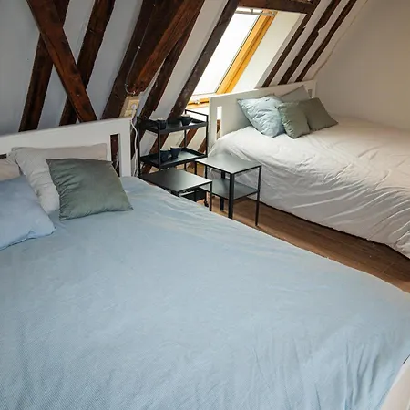 Stylish 2br &1lr Apt, Prime Belgian Location Apartamento *