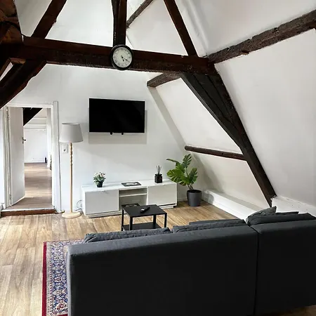 Stylish 2br &1lr Apt, Prime Belgian Location Apartamento Gante
